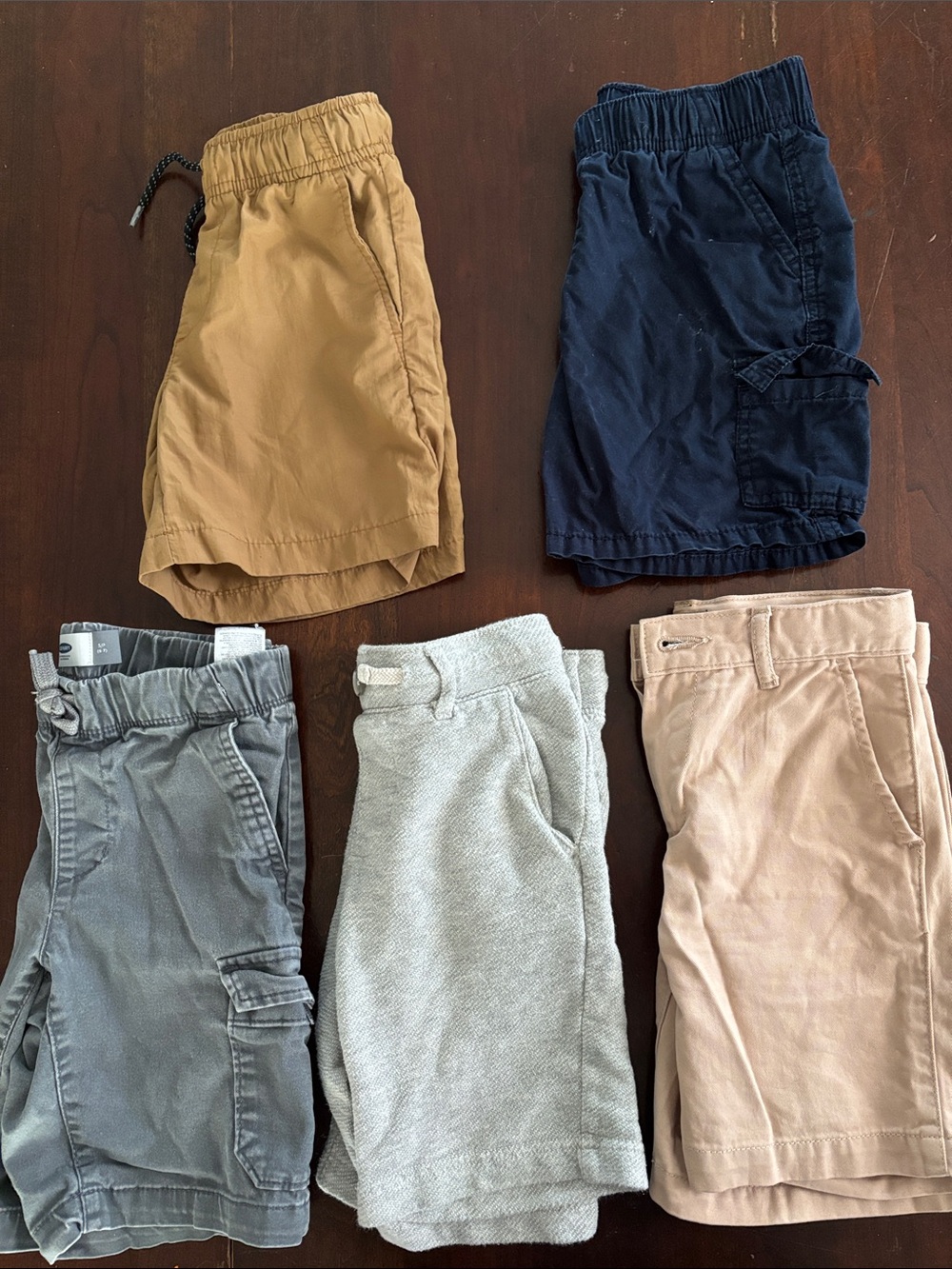 Bundle five 6/7 boys shorts (Old Navy, Cat & Jack, Children’s Place)